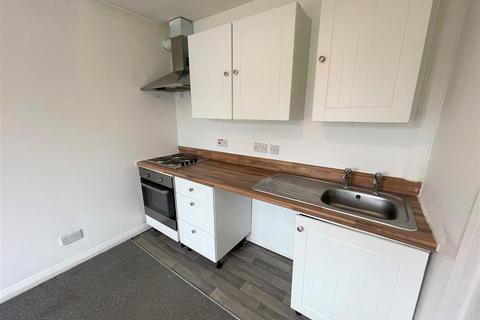 1 bedroom in a house share to rent - Creswick Road, Knowle West, Bristol