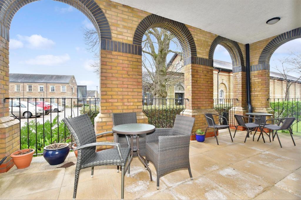 Patio / Decking