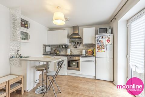 2 bedroom flat for sale - AMPORT PLACE, MILL HILL , LONDON , NW7