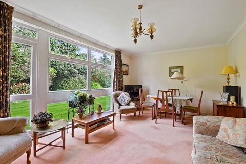 7 Cedar Close, Staines-upon-thames, TW18 2TF