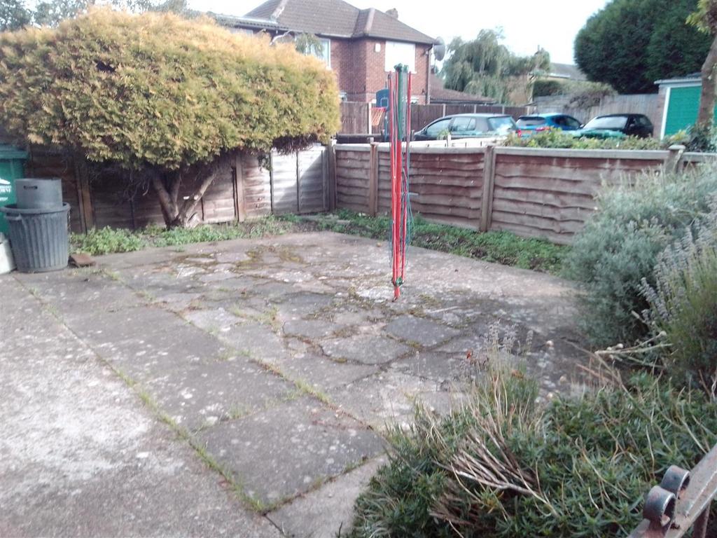 Garden 60 D feltham road .jpg