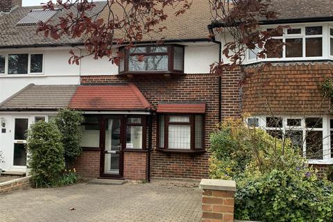 21 Sandringham Drive, Ashford, TW15 3JH