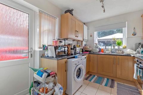 13 Dukes Close, Ashford, TW15 1BQ