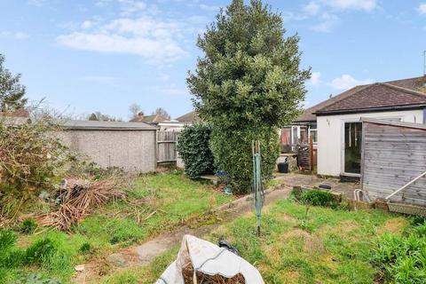15 Celia Crescent, Ashford, TW15 3NW