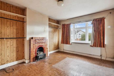 15 Celia Crescent, Ashford, TW15 3NW