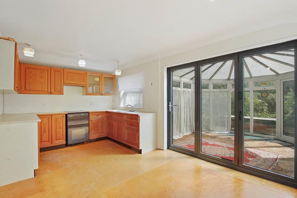 Kitchen 1 PP- 24 Stanwell Rd (44)-small.jpg