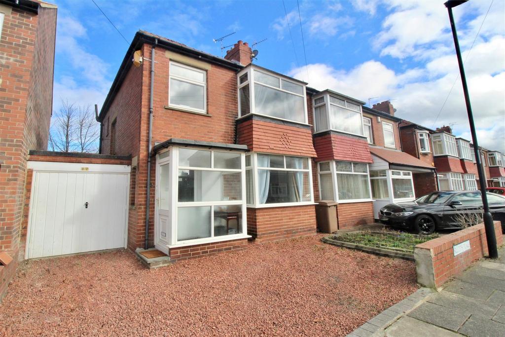 Silloth Place, North Shields 3 bed semidetached house £1,200 pcm (£