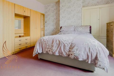 25 Wakefield Road, Ackworth, Pontefract, WF7 7DF