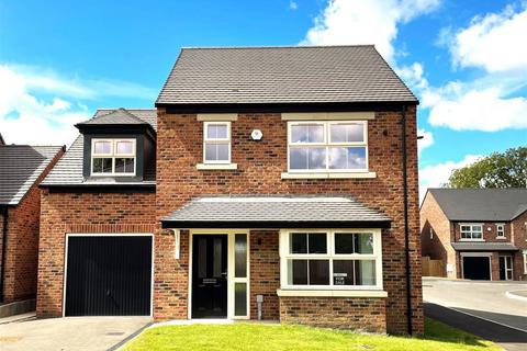 4 bedroom detached house for sale, Paddock Close, Barnsley S72