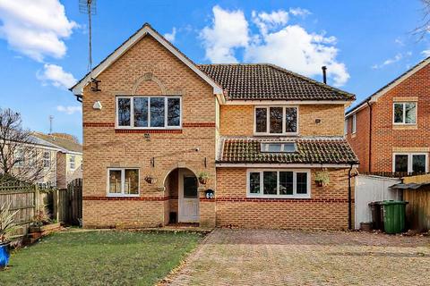 60 Mill Lane, Ackworth, Pontefract, WF7 7NG
