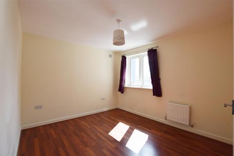 2 bedroom flat to rent, Ausden Place, Pumphouse Crescent, Watford WD17