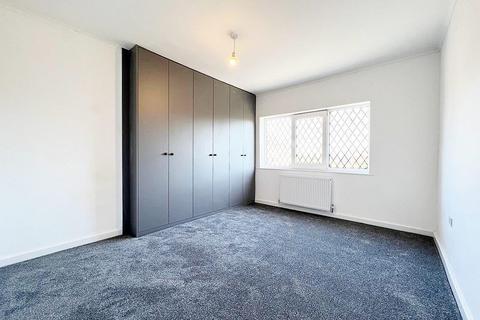 1 Beech Road, Shafton, Barnsley, S72 8QG