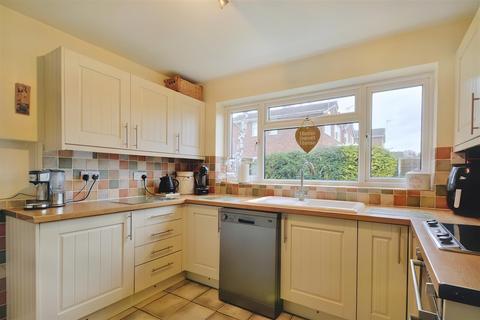 4 bedroom detached house for sale - High Road, Chilwell