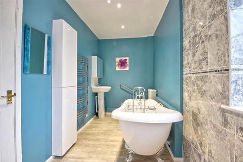 22 Haffenden Road, Tenterden, TN30 6QE