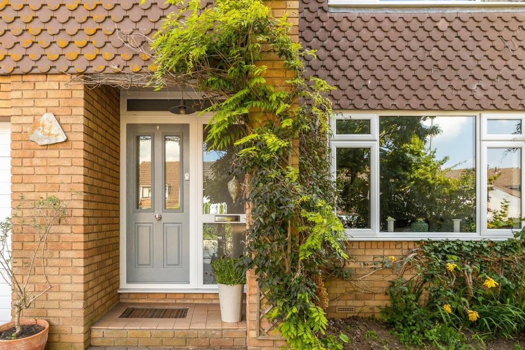 Stowey Road, Yatton 4 bed detached house £550,000