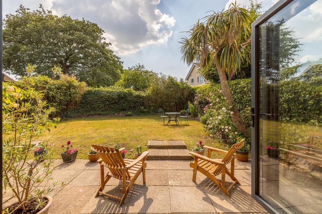 Stowey Road, Yatton 4 bed detached house £550,000