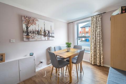2 bedroom end of terrace house for sale - Chevallier Street, Ipswich, IP1