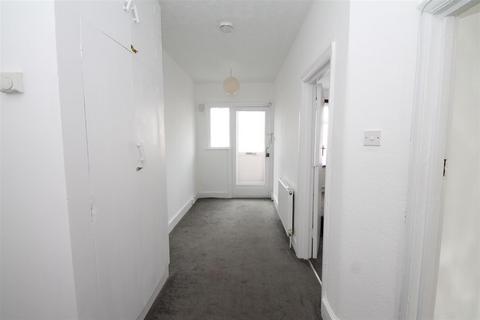 2 bedroom flat to rent - Hedge Lane, London