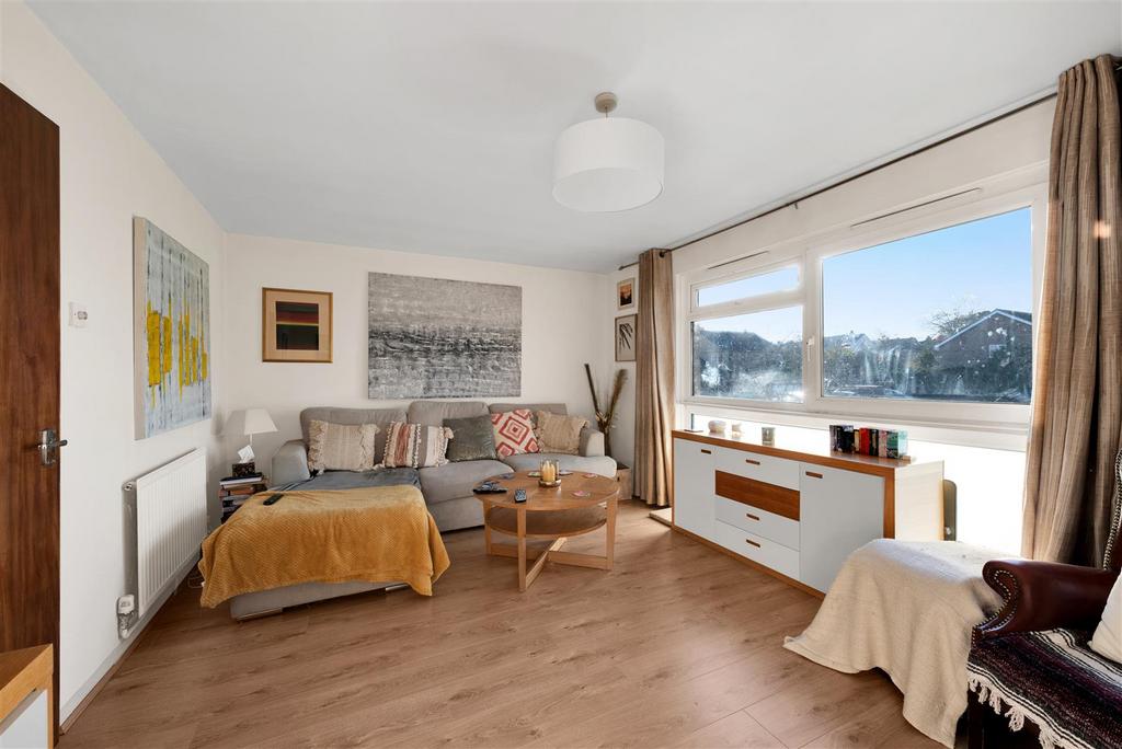 Hope Park, Bromley 1 bed flat £1,200 pcm (£277 pw)