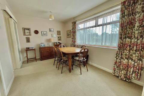 19 Barkfield Lane, Formby, Liverpool, L37 1LY