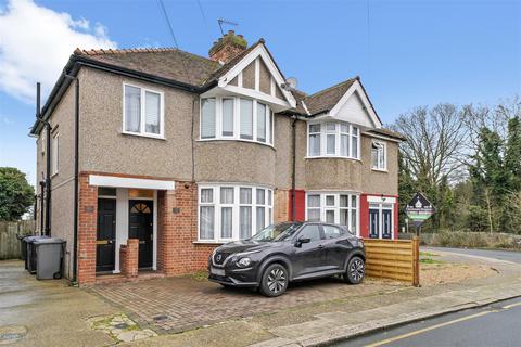29 The Croft, Wembley, HA0 3EQ