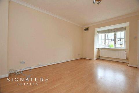 2 bedroom terraced house to rent - Mallard Road, Abbots Langley