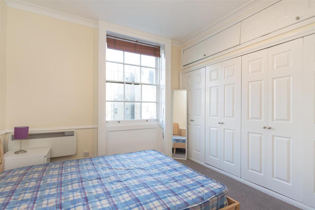 Gloucester Place 132 fl 4 bed.jpg