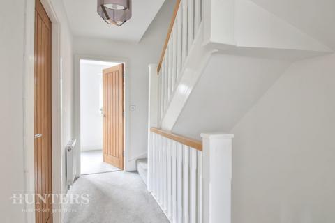 16 Lockside, Littleborough, OL15 0HX