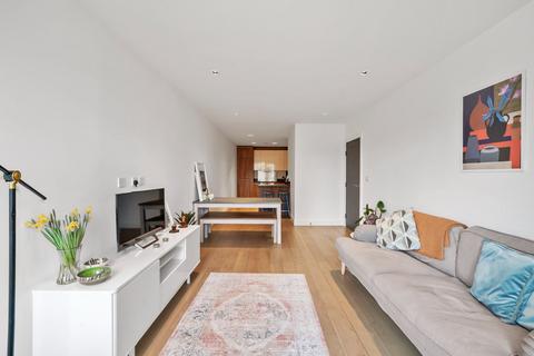 2 bedroom apartment for sale, Quayside House, Kew Bridge Road, Brentford