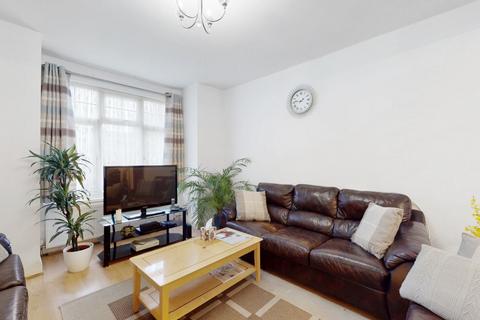 5 bedroom terraced house for sale, Colindale Avenue, London