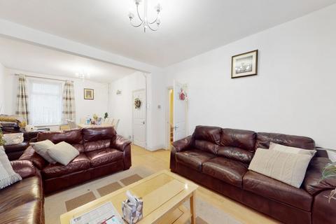 5 bedroom terraced house for sale, Colindale Avenue, London
