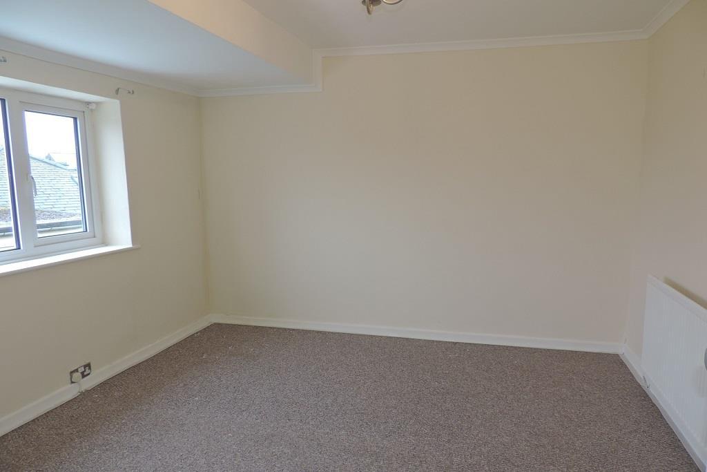 Back bedroom.jpg