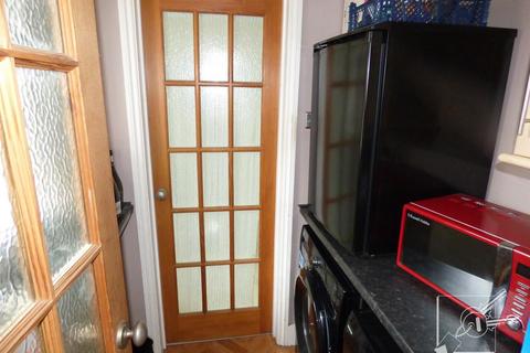 70 Napier Road, Northfleet, Gravesend, DA11 7BY