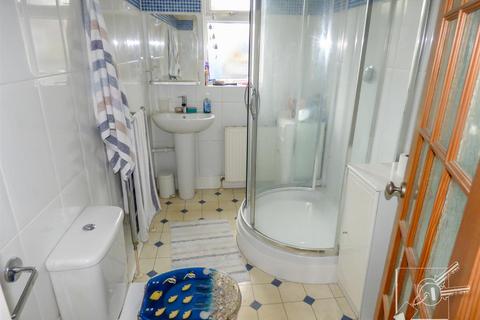 70 Napier Road, Northfleet, Gravesend, DA11 7BY