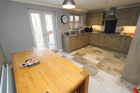 16 Aidan Gardens, Durham, DH1 2BF