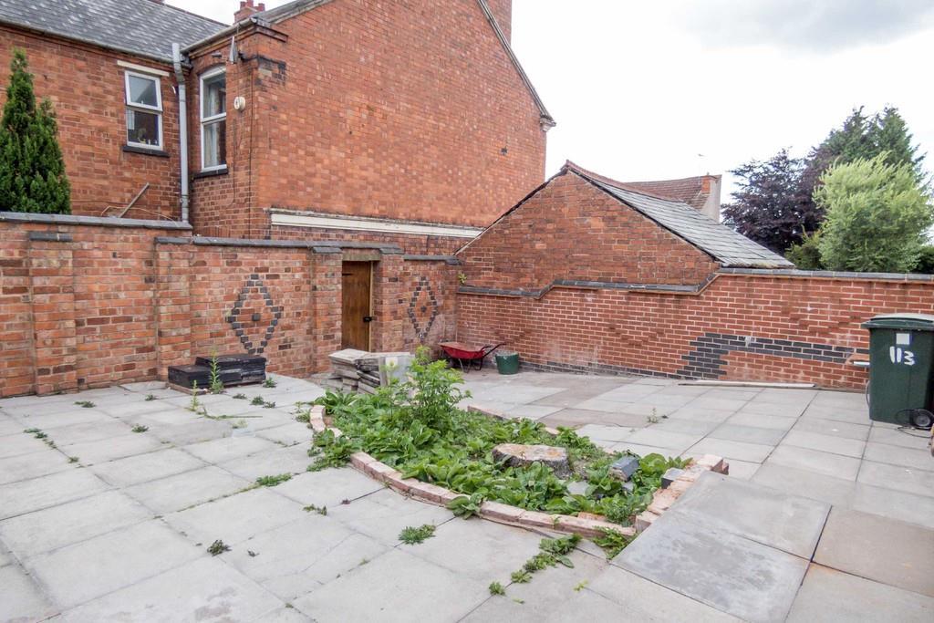 Holyhead Road, Coventry 1 bed flat to rent £500 pcm (£115 pw)