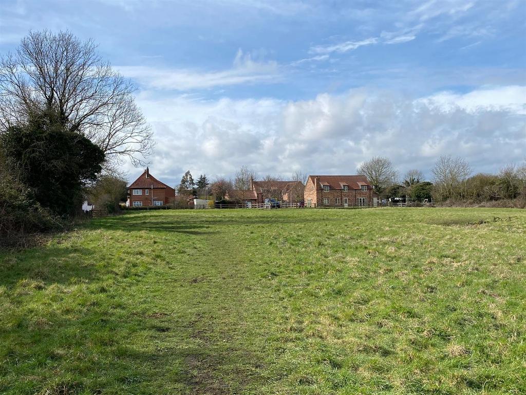 Sparrow Lane, Long Bennington, Newark Land for sale £100,000