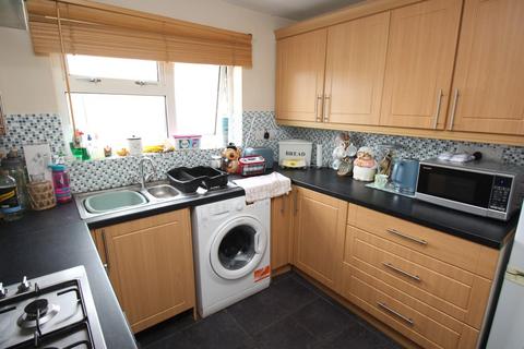 2 bedroom flat for sale, Durham Road, Stevenage, SG1 4JB