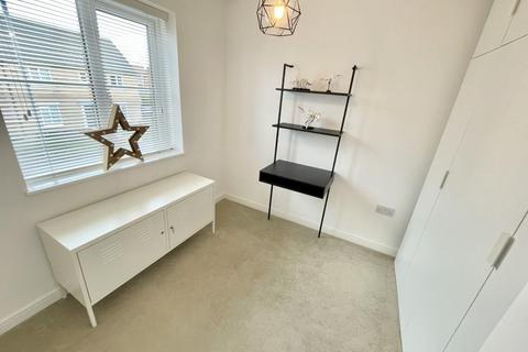 12 Baron Close, Middlesbrough, TS5 8FH