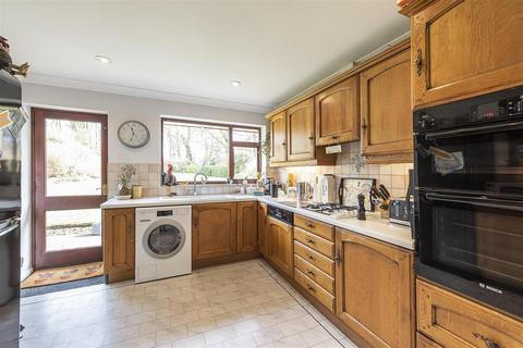 2 Ashcroft Close, Harpenden, AL5 1JJ