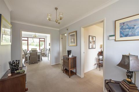 2 Ashcroft Close, Harpenden, AL5 1JJ