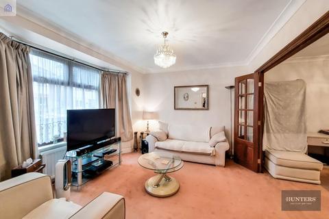 19 Cecil Road, Romford, RM6 6LA