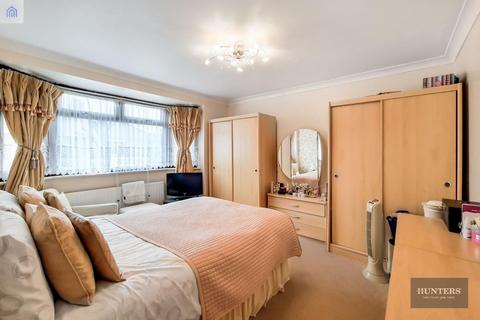 19 Cecil Road, Romford, RM6 6LA