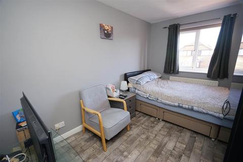 1 Rotherhead Close, Horwich, Bolton, BL6 5UG