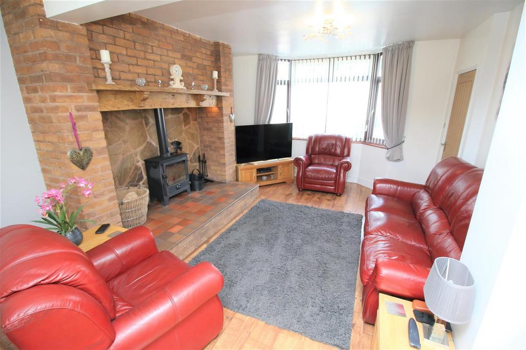 New Road, Ash Green, Coventry 2 bed semidetached house for sale £239,950