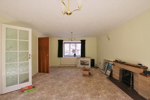 6 bedroom detached house for sale - Foxglove Close, Wokingham, RG41
