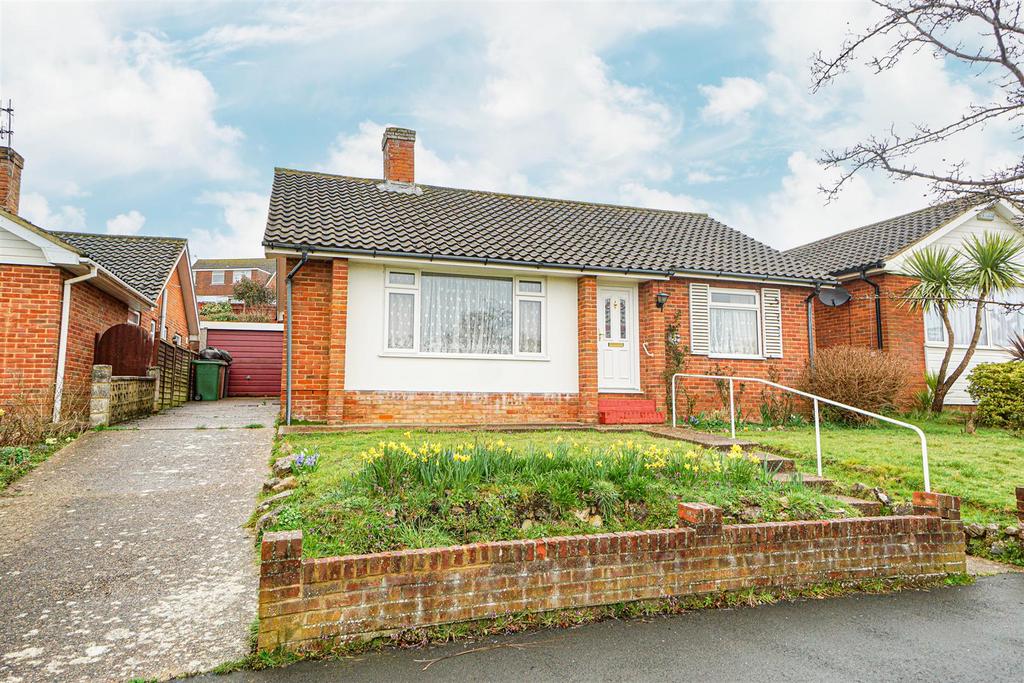 Ashford Road, Hastings 2 bed detached bungalow for sale £285,000