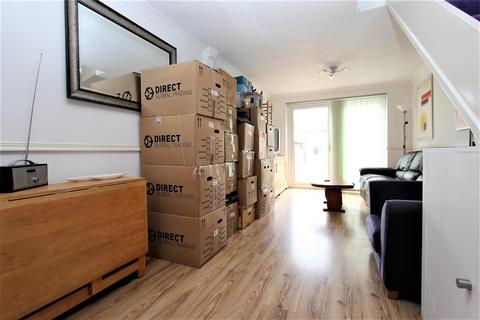 71 Mapleton Road, London, E4 6XJ