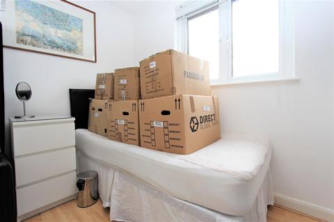 71 Mapleton Road, London, E4 6XJ