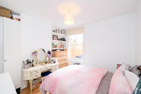 40 Harris Street, London, E17 8EQ
